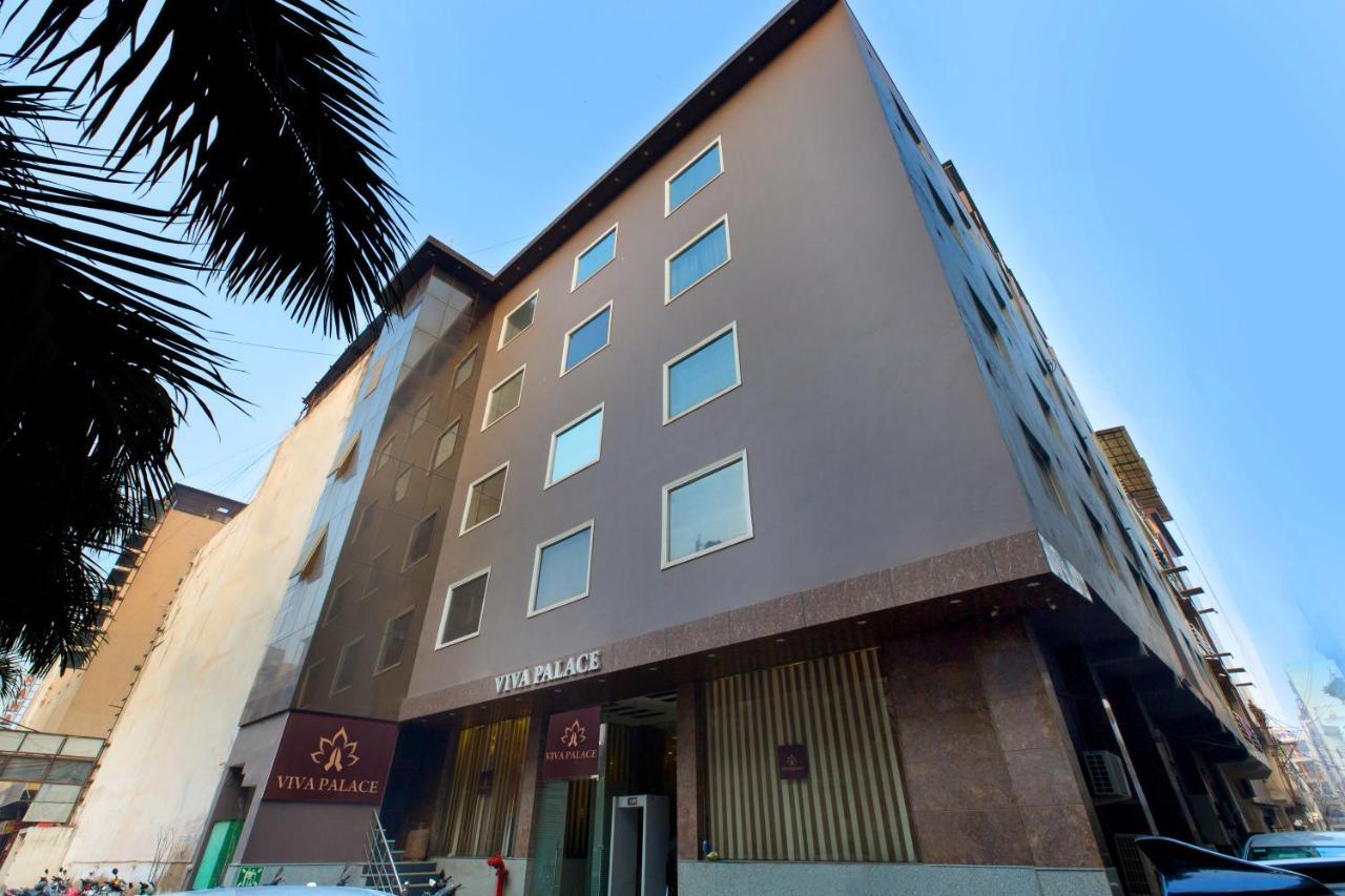 Hotel Viva Palace New Delhi Exterior photo